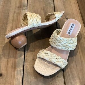 STEVE MADDEN Vows Woven Strap Slide SphereHeel Raffia Coastal Grandma Sandal 7.5